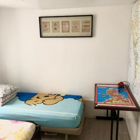 Art Beaubourg Apartment Париж Екстериор снимка